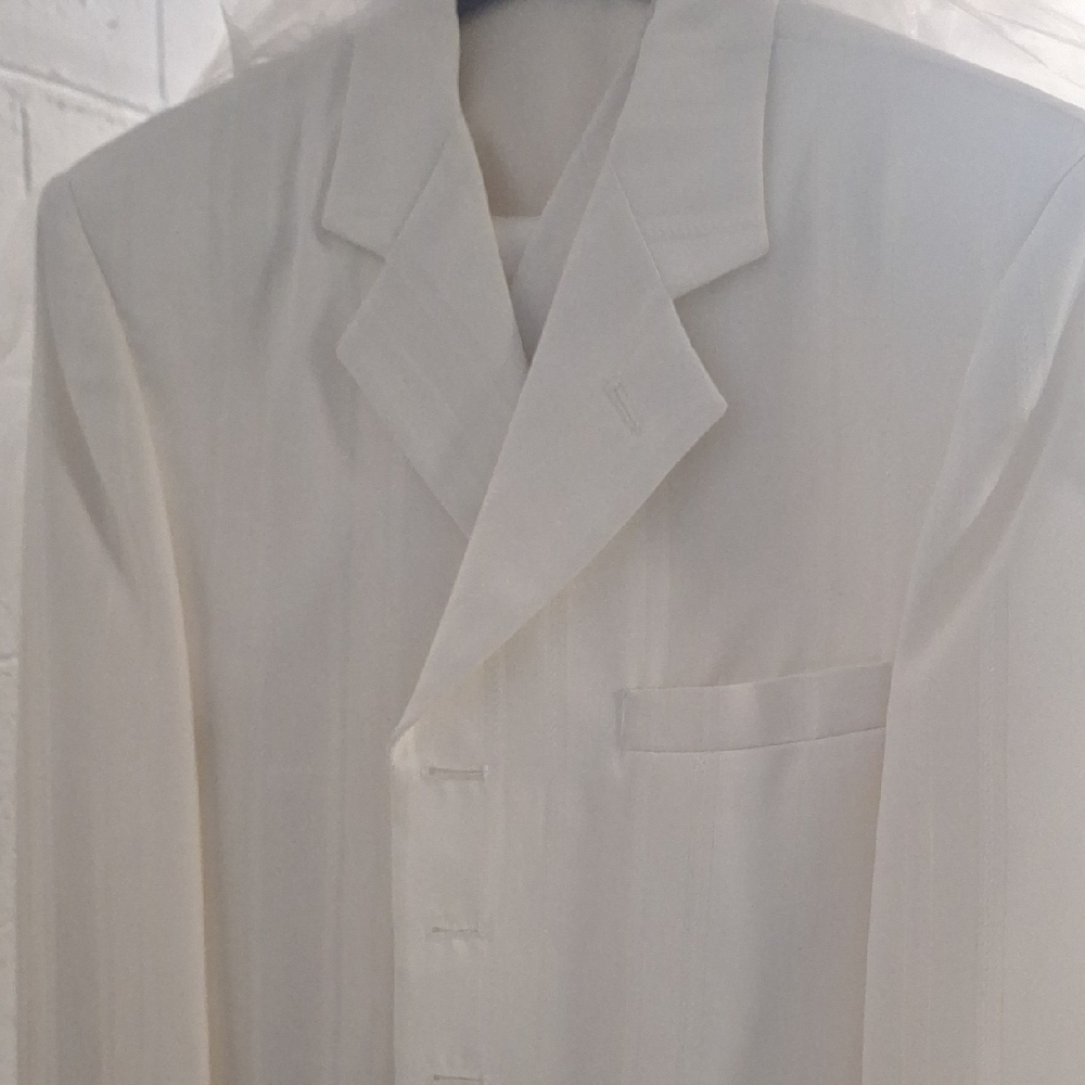 Elegant White Men's Blazer